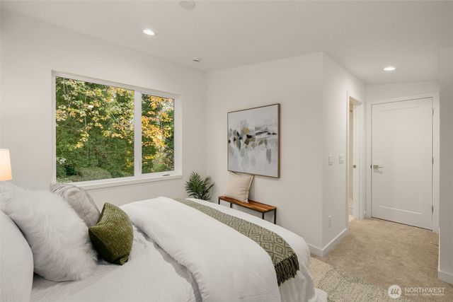 4411 21st Avenue SW, Seattle, WA 98106