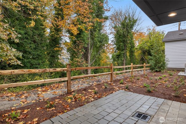 4411 21st Avenue SW, Seattle, WA 98106