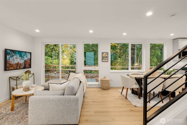 4411 21st Avenue SW, Seattle, WA 98106