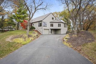 4992 Sunrise Ridge Trail, Middleton, WI 53562