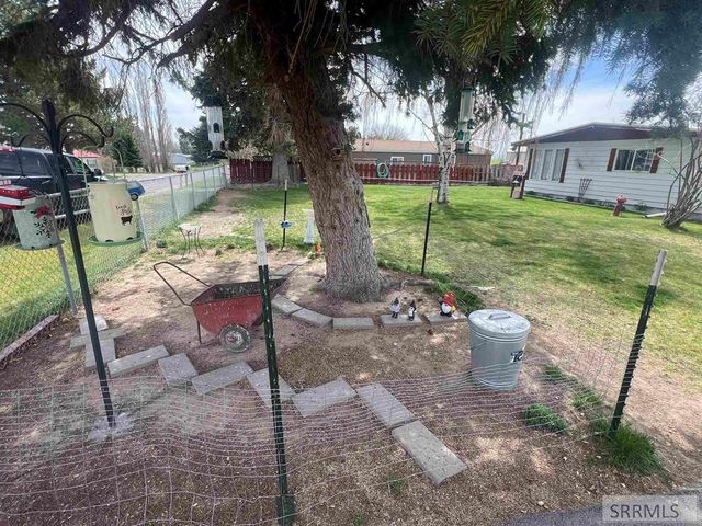 1868 W Falcon Circle, Pocatello, ID 83204
