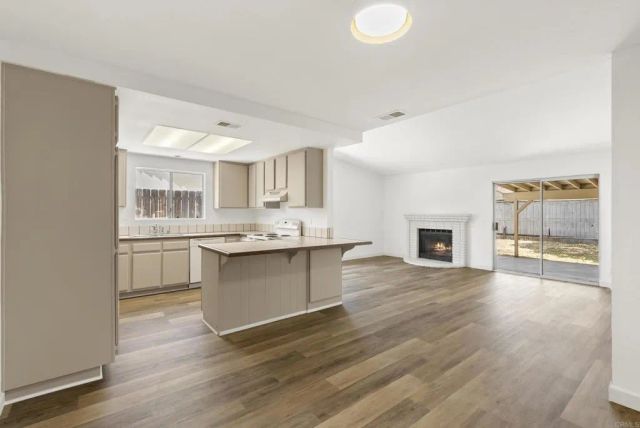 1726 Katy Place, Escondido, CA 92026