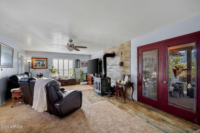 11150 S JEFFERSON Street, Mayer, AZ 86333