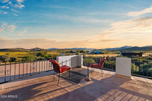 11150 S JEFFERSON Street, Mayer, AZ 86333