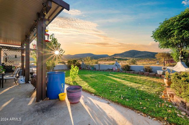 11150 S JEFFERSON Street, Mayer, AZ 86333