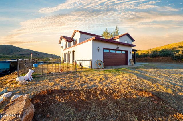 11150 S JEFFERSON Street, Mayer, AZ 86333