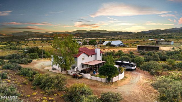 11150 S JEFFERSON Street, Mayer, AZ 86333