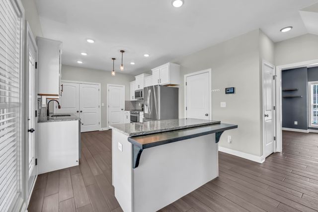 153 Chisum Ct, Clarksville, TN 37043
