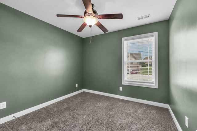 153 Chisum Ct, Clarksville, TN 37043