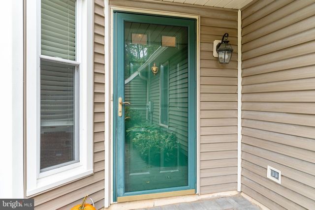 1561 APPLEWOOD CIR, Yardley, PA 19067