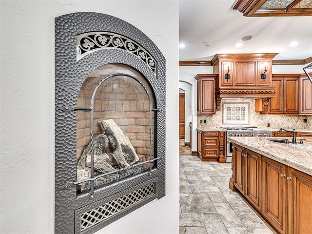 1309 NW 156th Terrace, Edmond, OK 73013