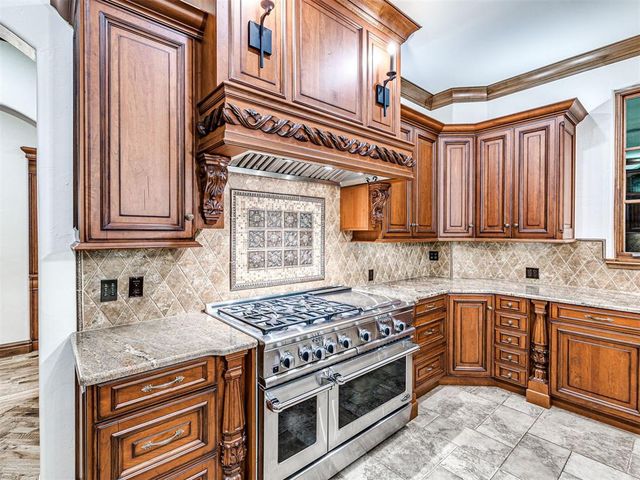 1309 NW 156th Terrace, Edmond, OK 73013
