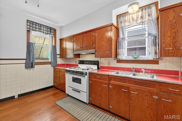 4034 Humphrey Street, St Louis, MO 63116