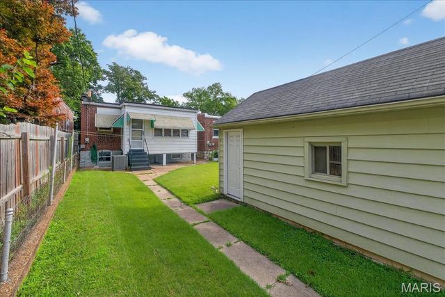 4034 Humphrey Street, St Louis, MO 63116