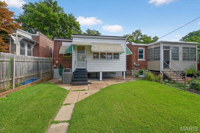 4034 Humphrey Street, St Louis, MO 63116