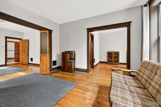 4034 Humphrey Street, St Louis, MO 63116