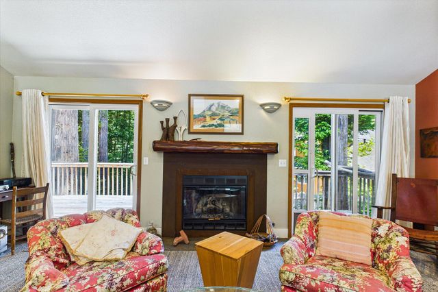 1002 Diamond Drive, Arcata, CA 95521
