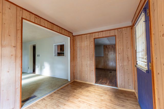 708 Muddy Branch Road, Pine Knot, KY 42635