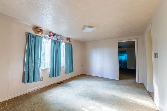 708 Muddy Branch Road, Pine Knot, KY 42635