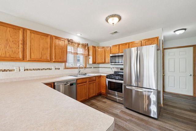 111 Silver Fox DRIVE, Kewaskum, WI 53040