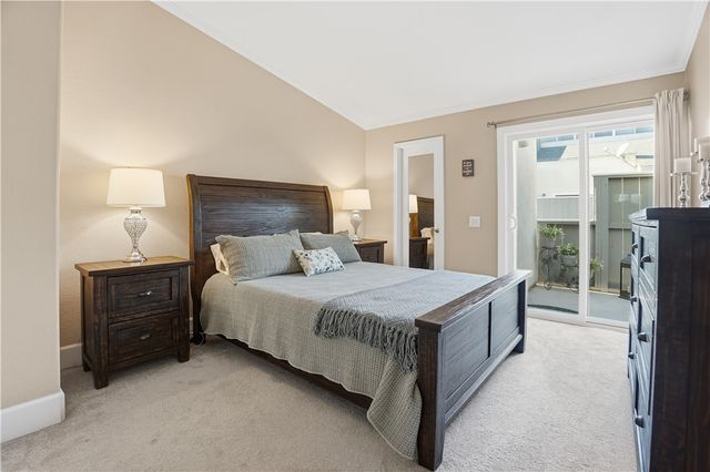 2911 S Fairview Street C, Santa Ana, CA 92705