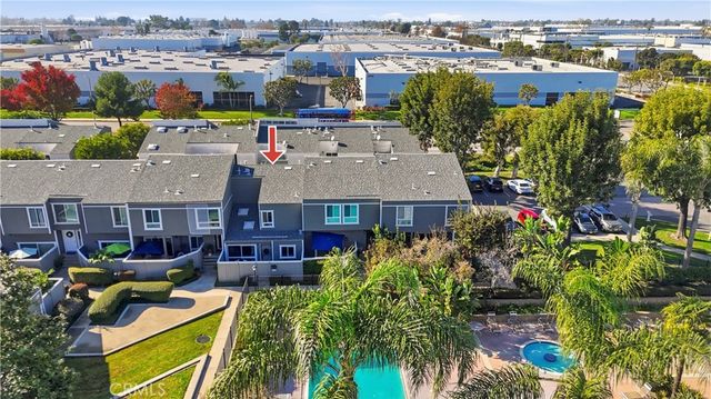 2911 S Fairview Street C, Santa Ana, CA 92705