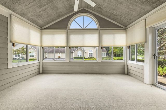 6362 Mission Hills Place, Westerville, OH 43082