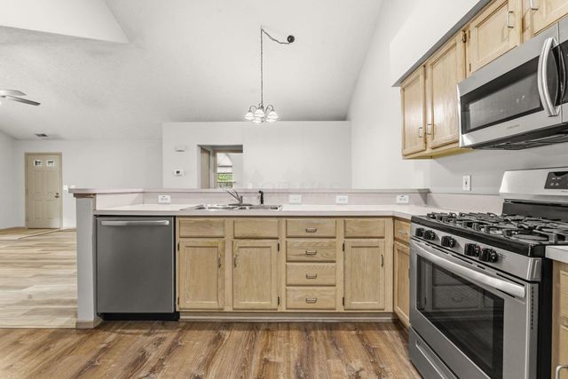 6362 Mission Hills Place, Westerville, OH 43082