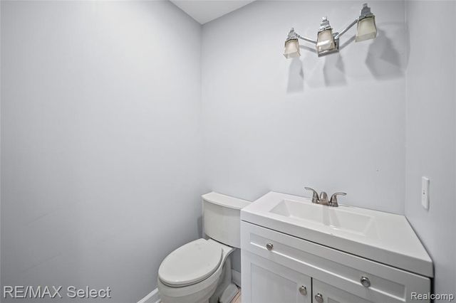 4020 Park Forest Drive Drive, Flint, MI 48507