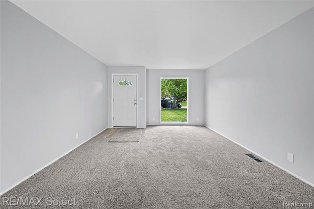 4020 Park Forest Drive Drive, Flint, MI 48507