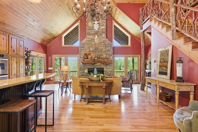 271 Burnt Ridge Road, Blairsville, GA 30512