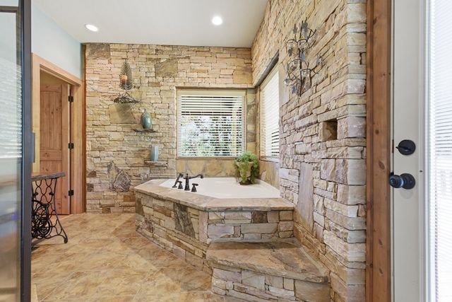 271 Burnt Ridge Road, Blairsville, GA 30512
