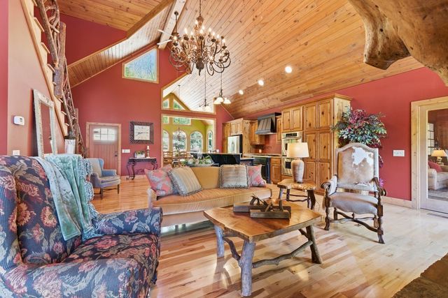 271 Burnt Ridge Road, Blairsville, GA 30512