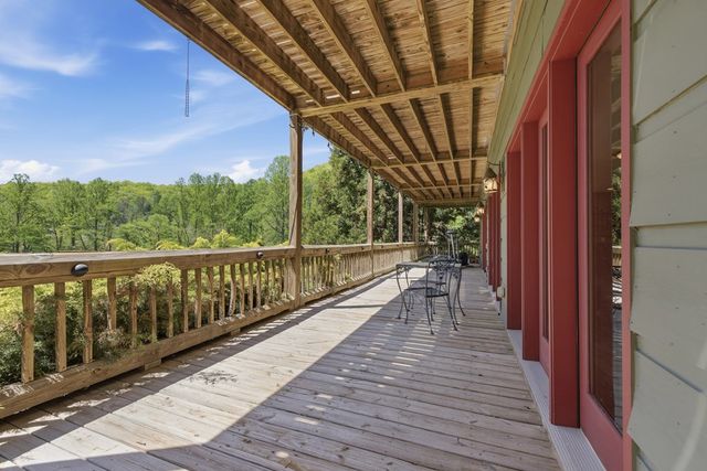 271 Burnt Ridge Road, Blairsville, GA 30512