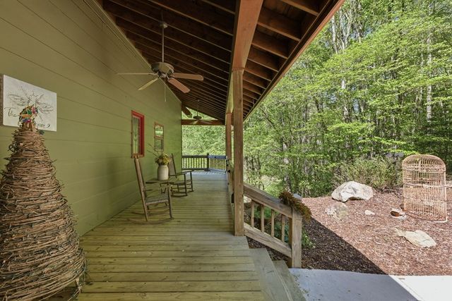 271 Burnt Ridge Road, Blairsville, GA 30512