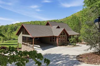 271 Burnt Ridge Road, Blairsville, GA 30512