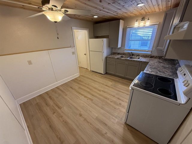 1712 Mole Avenue, Janesville, WI 53548