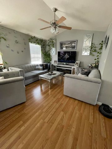 4011 SPRING CRESS DR, Columbia, MO 65202