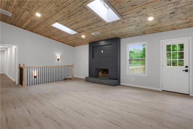 3341 Camelot Drive, Marietta, GA 30062