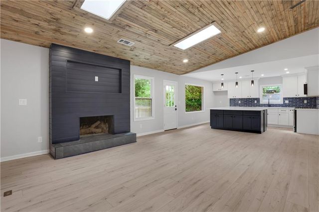 3341 Camelot Drive, Marietta, GA 30062