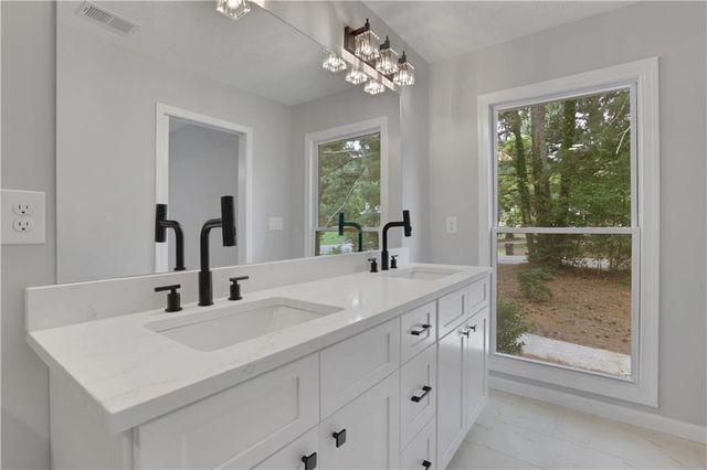 3341 Camelot Drive, Marietta, GA 30062