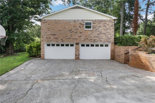 3341 Camelot Drive, Marietta, GA 30062