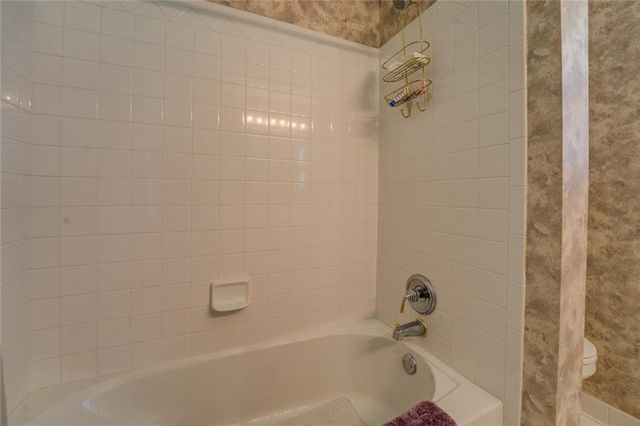 4938 Lake Forest Dr, Conyers, GA 30094
