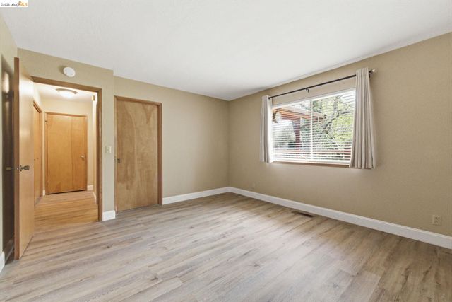 13133 Wells Fargo Dr, Groveland, CA 95321