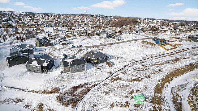 6128 Cody Lane NW, Rochester, MN 55901