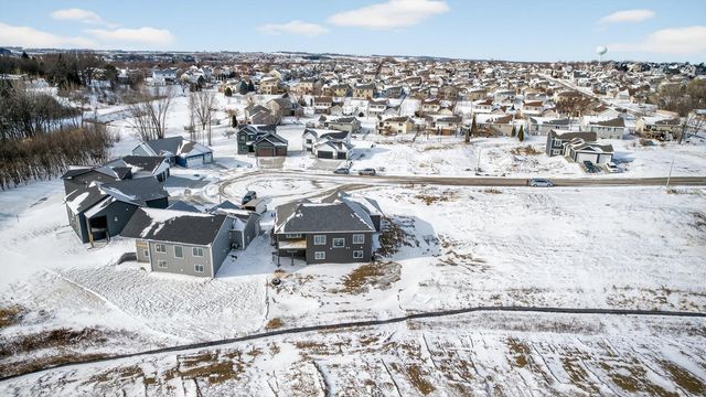 6128 Cody Lane NW, Rochester, MN 55901