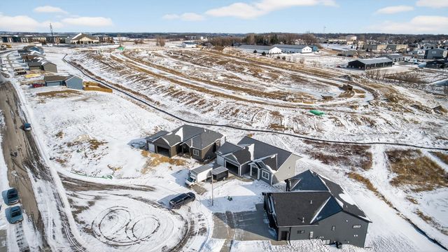 6128 Cody Lane NW, Rochester, MN 55901