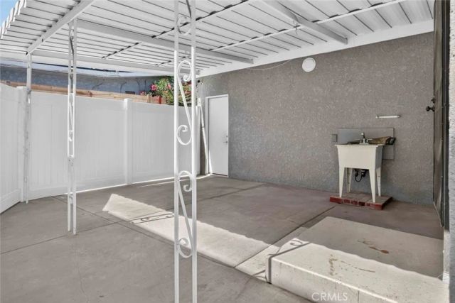 7865 Cantaloupe, Panorama City, CA 91402