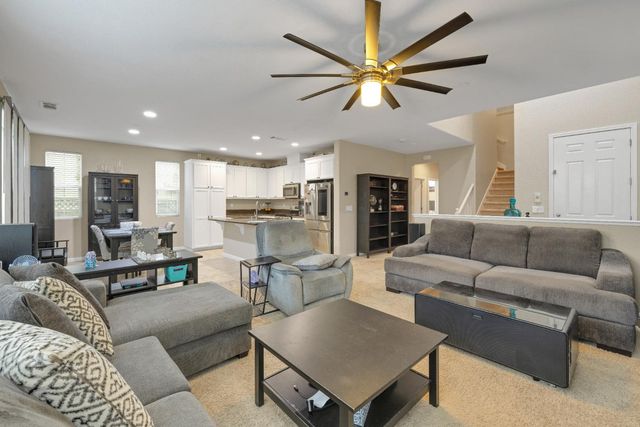 102 Pellegrino Ct, Lincoln, CA 95648