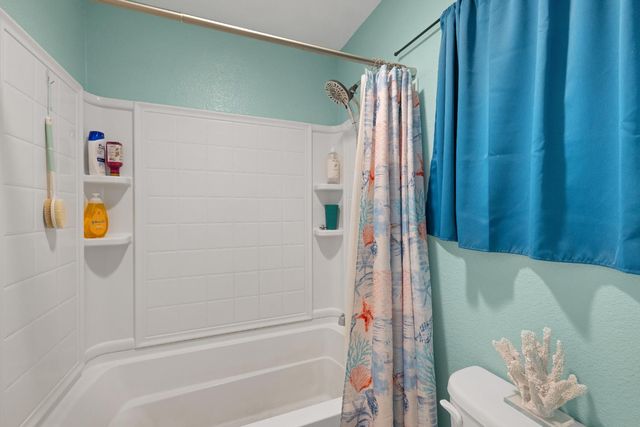 102 Pellegrino Ct, Lincoln, CA 95648